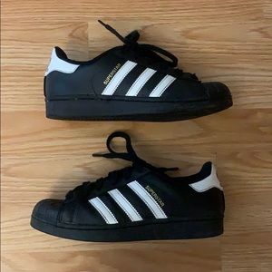 Adidas Superstar